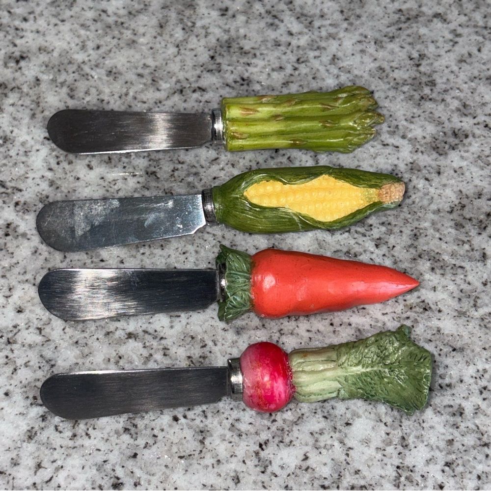 Boston Warehouse Vintage Cheese Spreaders Carrot 🥕 Corn 🌽 Radish 🫜 Asparagus